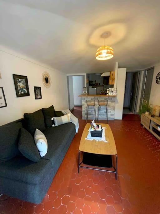 Appartement Typique Nicois En Plein Centre Ville Nice Exteriör bild